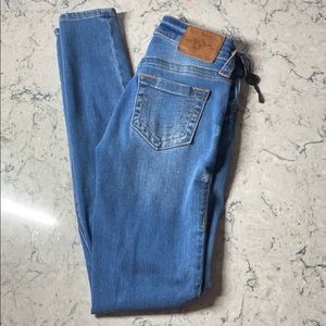 True religion mid rise supper skinny jeans
